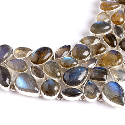 Gargantilha de Prata com Labradorita