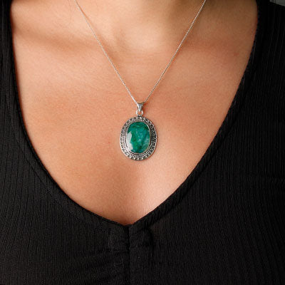 Pingente de Prata com Esmeralda