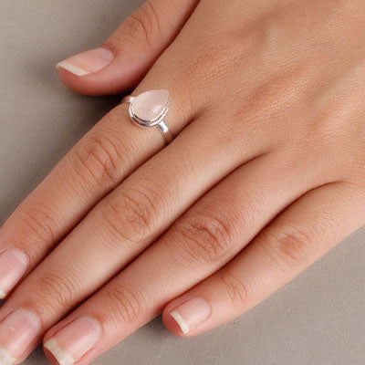 Anel de Prata com Quartzo Rosa