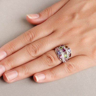 Anel de Prata com Pedras