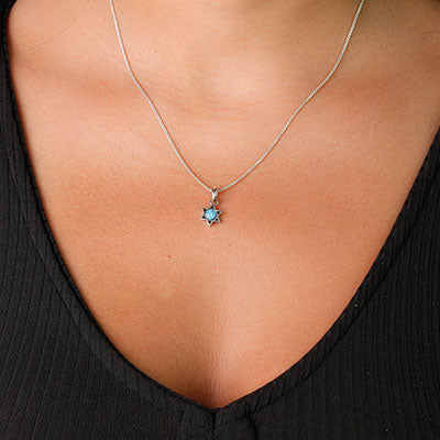 Pingente de Prata Estrela de Davi com Opala