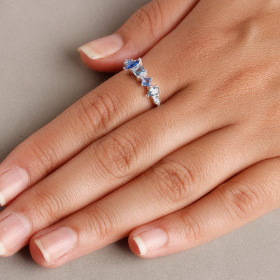 Anel de Prata com Zircônias