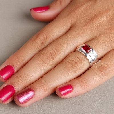 Anel de Prata Formatura com Zircônia