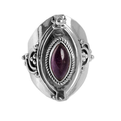 Anel de Prata Relicário com Ametista