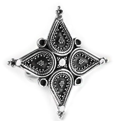 Anel de Prata Trabalhado.