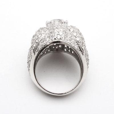 Anel de Prata Flor com Zircônias