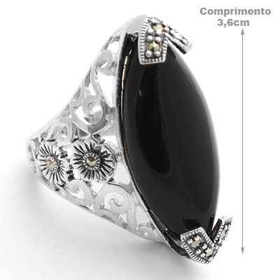 Anel de Prata com Ônix.