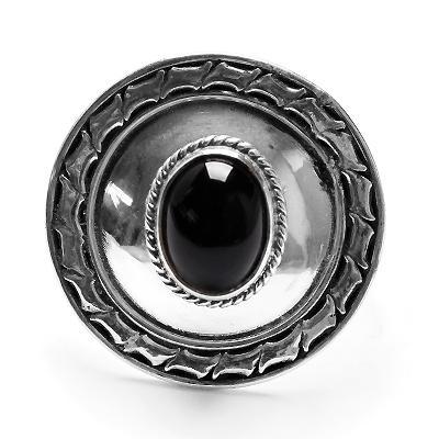 Anel de Prata com Ônix.