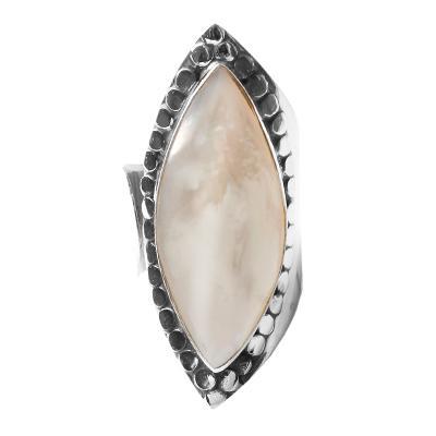 Anel de Prata com Madrepérola.