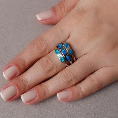 Anel de Prata com Opala.