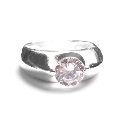 Anel de Prata com Zircônia.