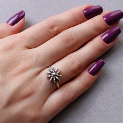 Anel de Prata Trabalhado.