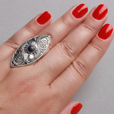 Anel de Prata com Lápis Lázuli