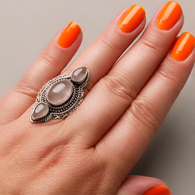 Anel de Prata com Quartzo Rosa