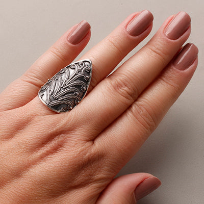 Anel de Prata Trabalhado.