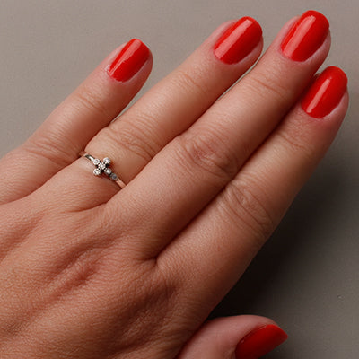 Anel de Prata Cruz com Zircônia