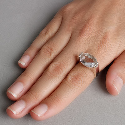 Anel de Prata com Cristal