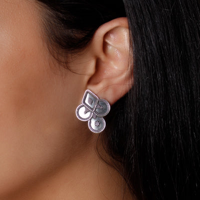 Brinco de Prata Trabalhado.