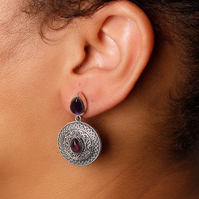 Brinco de Prata com Ametista.