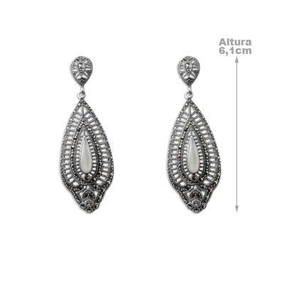 Brinco de Prata com Madrepérola e Marcassitas.