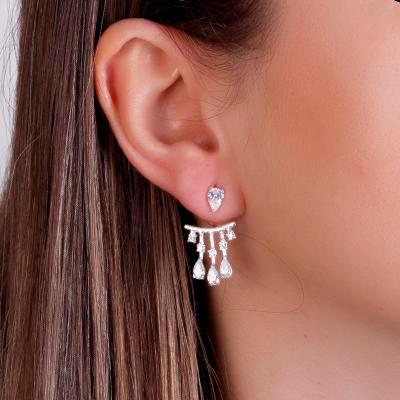 Brinco de Prata com Zircônias.