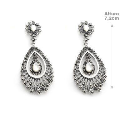 Brinco de Prata com Madrepérola e Marcassitas.