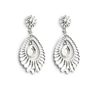 Brinco de Prata com Madrepérola e Marcassitas.