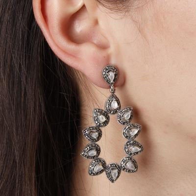 Brinco de Prata com Madrepérola e Marcassitas.