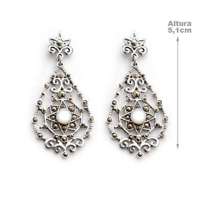 Brinco de Prata com Madrepérola.