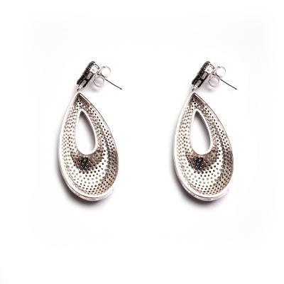 Brinco de Prata com Ônix.