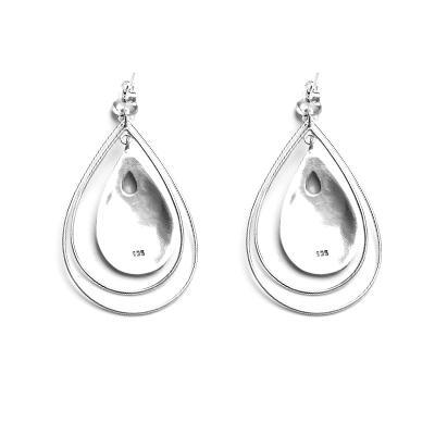 Brinco de Prata com Madrepérola.