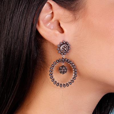 Brinco de Prata Trabalhado.