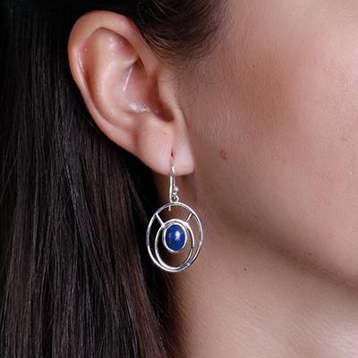 Brinco de Prata com Lápis Lázuli.