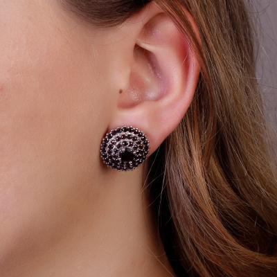 Brinco de Prata com Granada