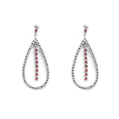 Brinco de Prata com Pedras.