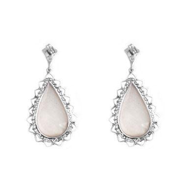 Brinco de Prata com Madrepérola.