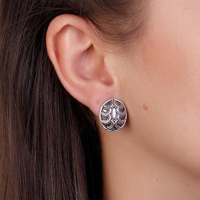 Brinco de Prata Trabalhado.