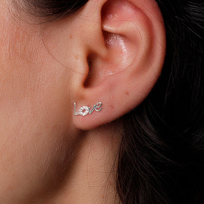 Brinco de Prata Love