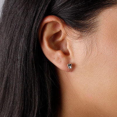 Brinco de Prata Caveira