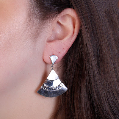 Brinco de Prata com Madrepérola