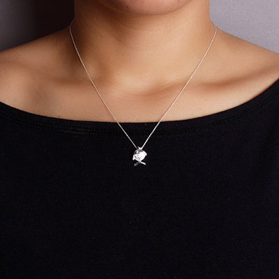 Gargantilha de Prata Peixe com Zircônia