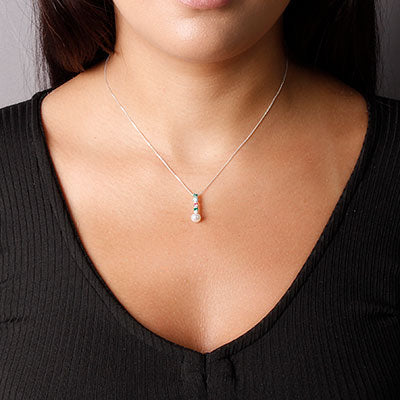 Gargantilha  de Prata com Pedras.