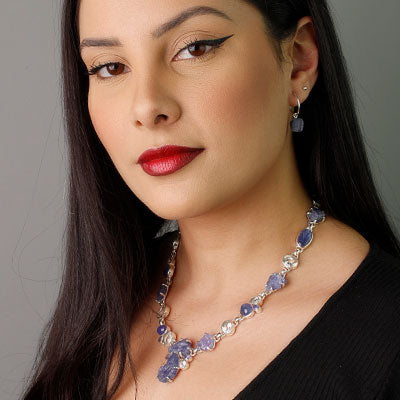 Gargantilha de Prata com Pedras