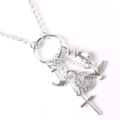 Gargantilha de Prata Patuá.