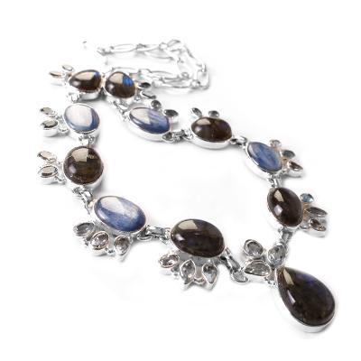 Gargantilha de Prata com Pedras