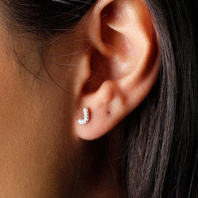 Brinco de Prata Letra