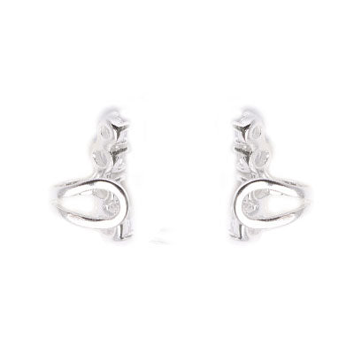 Piercing de Prata Pressão para Orelha.