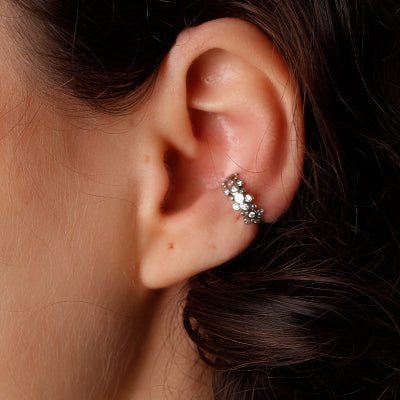 Piercing de Prata Pressão para Orelha.