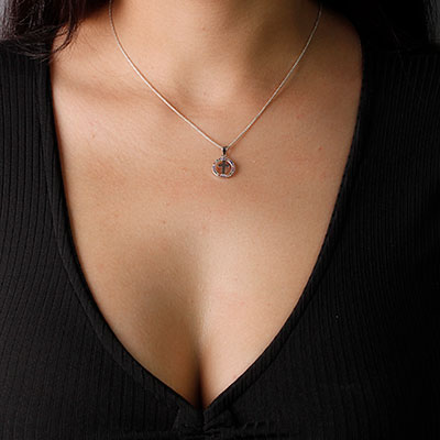 Pingente de Prata Cruz.