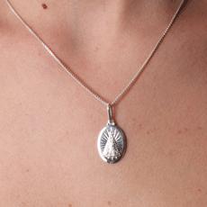 Pingente de Prata Nossa Senhora Aparecida.